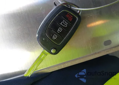 2018 Hyundai Tucson Se from USA, damaged, VIN KM8J23A49JU768700